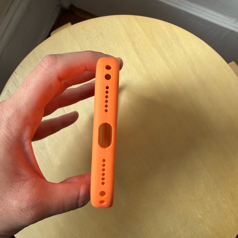 Apple Vibrant Orange iPhone 17 Pro Max Case - Picture 2 of 5